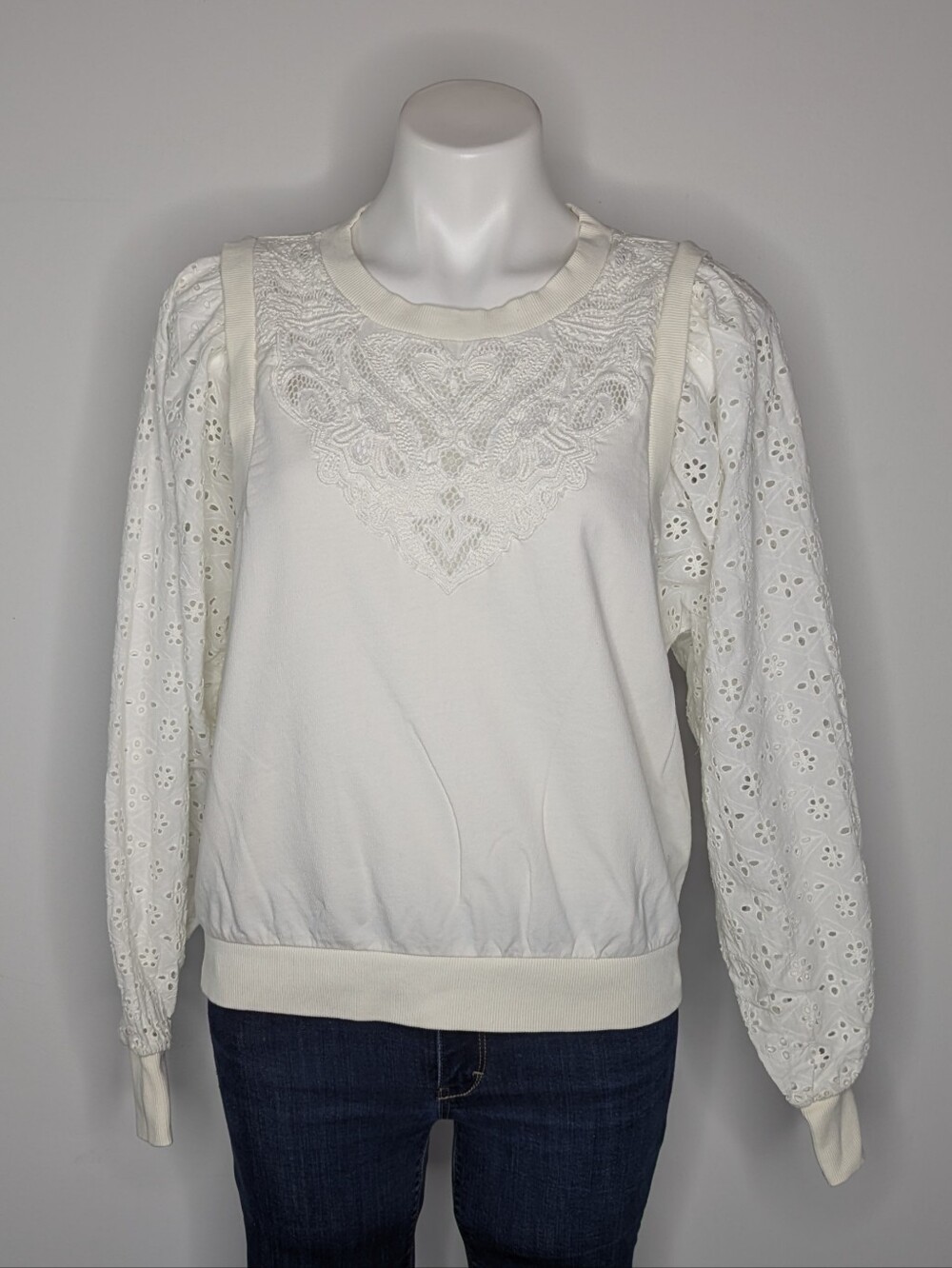 Anthro Pilcro Washed White Eyelet Lace Puff Sleeve Feminine Cotton Top M